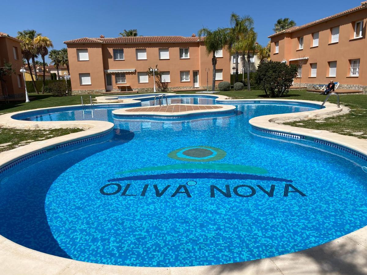 Apartment Sevilla III Golf ,Big Pool And Seaside Oliva Exteriör bild